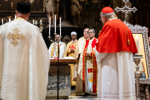 Göttlichen Liturgie / Erzdiözese Wien/ Schönlaub, Stephan Schönlaub